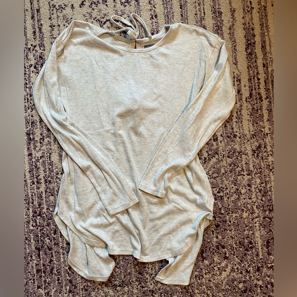 Aerie long, open tie back sweater/long sleeve “just add leggings”